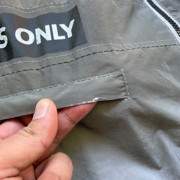 Members Only Sport Silver Space Suit Jacket Reflective Men’s Large - Picture 2 of 10